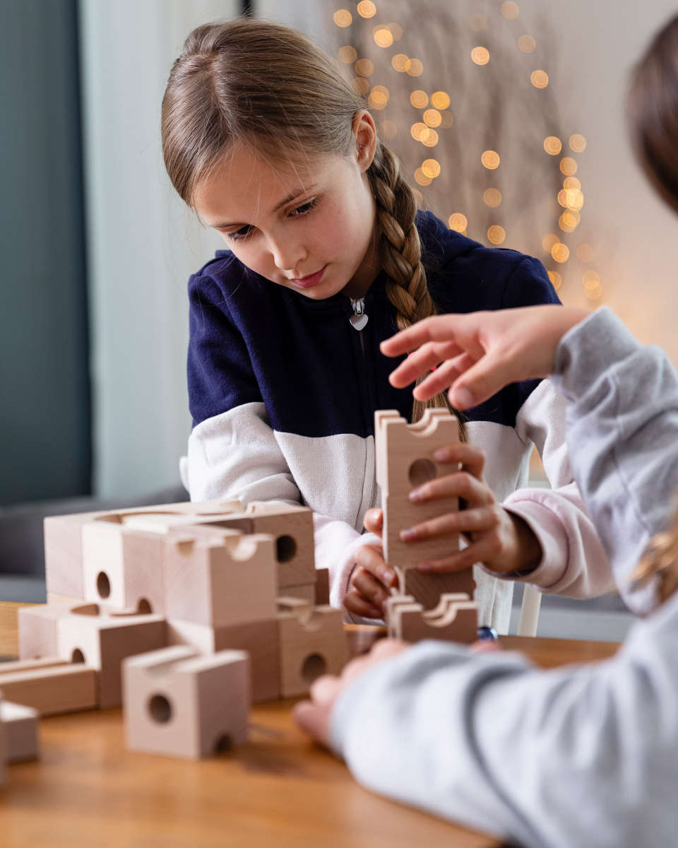 CUBORO STANDARD 32 Set – Creative Marble Run System | Kindermaxx